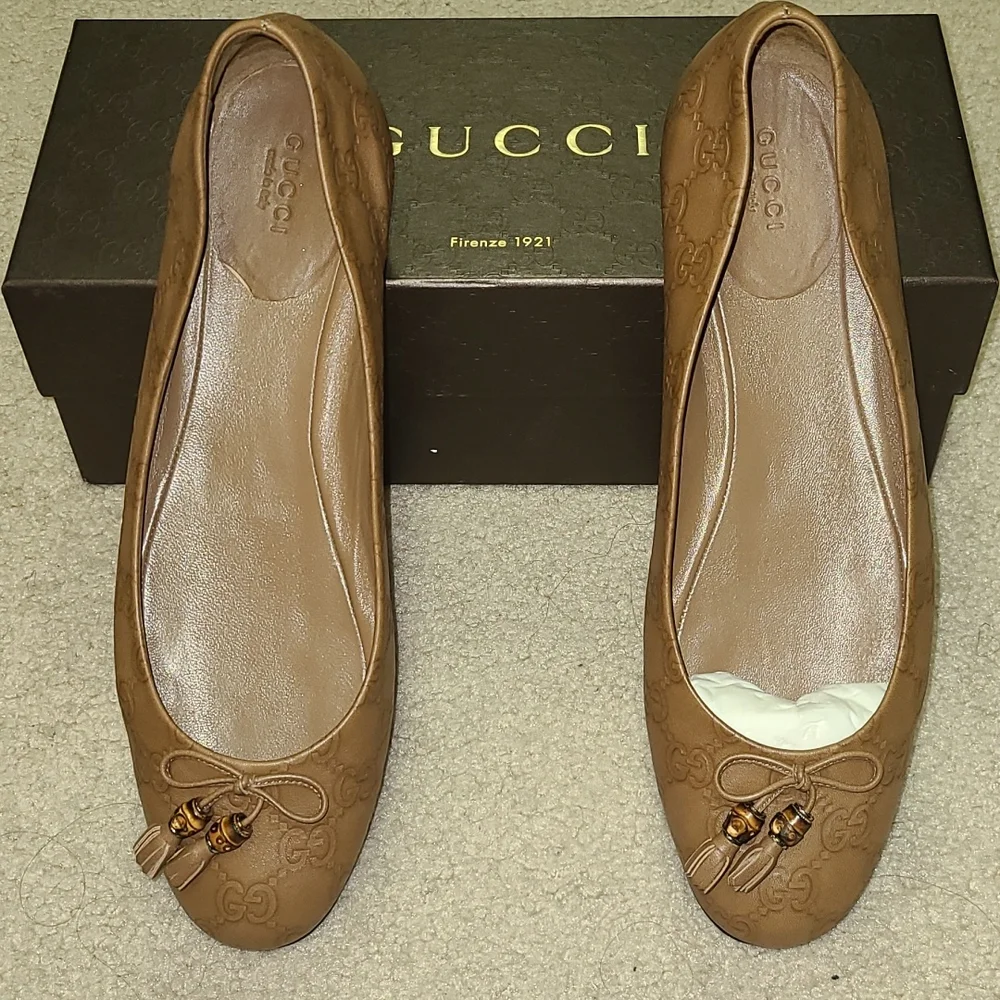 Gucci Guccisima Soft Light Camel Flats - Picture 1 of 11